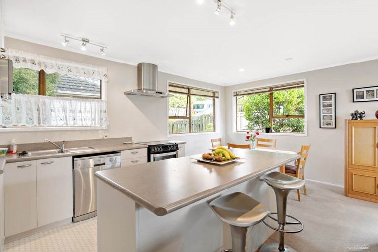 Photo of property in 1/41 Monarch Avenue, Hillcrest, Auckland, 0627