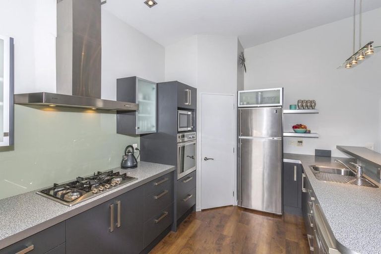 Photo of property in 29a Division Street, Riccarton, Christchurch, 8041