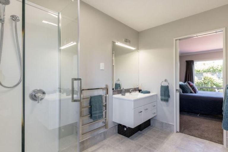 Photo of property in 39a Taradale Road, Marewa, Napier, 4110