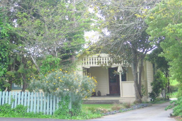 Photo of property in 180 Studholme Street, Morrinsville, 3300