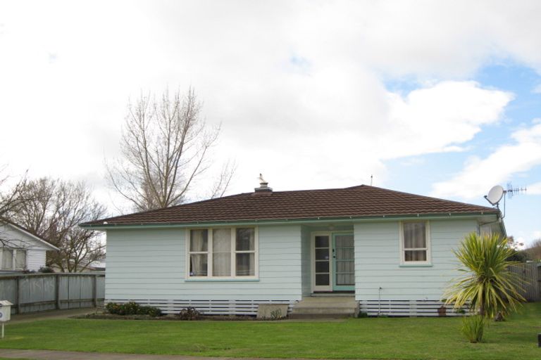 Photo of property in 59 Lipscombe Crescent, Havelock North, 4130