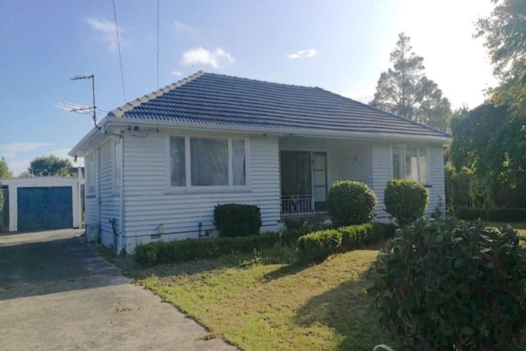 Photo of property in 77 Hoani Street, Northcote, Christchurch, 8052