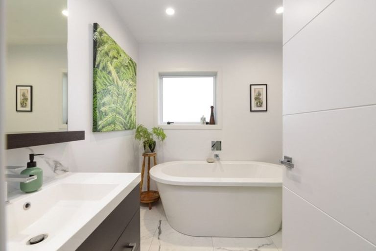 Photo of property in 70 Valley Road, Mount Maunganui, 3116