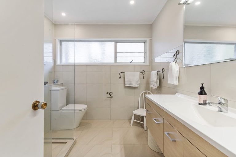 Photo of property in 21 Marywil Crescent, Hillcrest, Auckland, 0627