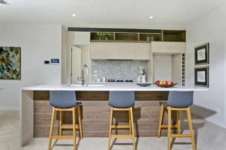 Photo of property in 4 Tawatawa Street, Long Bay, Auckland, 0630