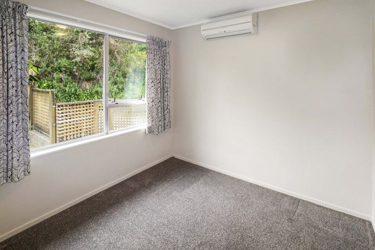 Photo of property in 23b Rintoul Grove, Stokes Valley, Lower Hutt, 5019