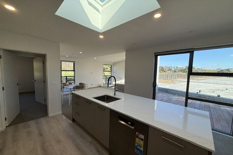 Photo of property in 3 Tieke Lane, Halswell, Christchurch, 8025