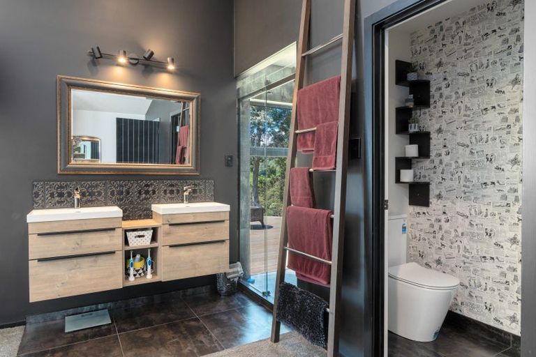 Photo of property in 20 Sproull Drive, Scroggs Hill, Dunedin, 9076