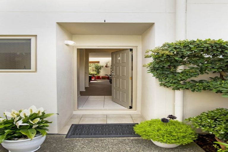 Photo of property in 28 Millennial Way, Orewa, 0931