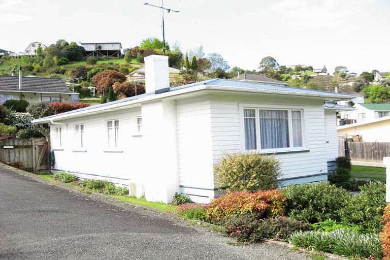 Photo of property in 2/79 Toi Toi Street, Toi Toi, Nelson, 7010