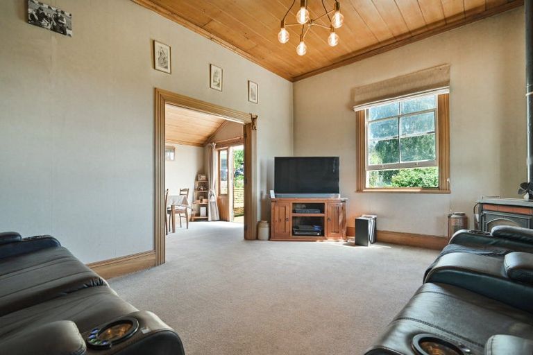 Photo of property in 3439 State Highway 50, Maraekakaho, Hastings, 4171