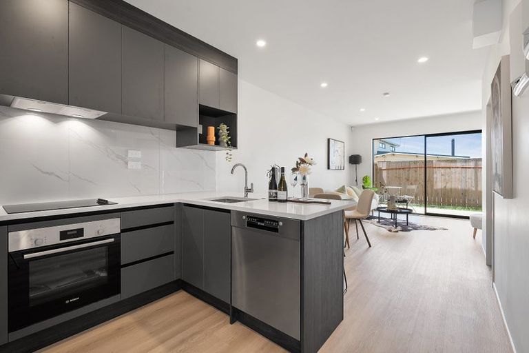 Photo of property in 36 Clementine Place, Bucklands Beach, Auckland, 2014