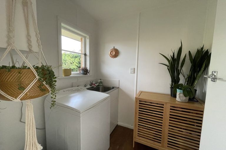 Photo of property in 105 Williams Street, Cambridge, 3434