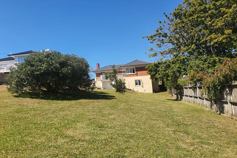 Photo of property in 27 Norman Road, Hauraki, Auckland, 0622