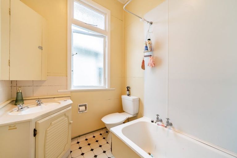 Photo of property in 135 Hataitai Road, Hataitai, Wellington, 6021