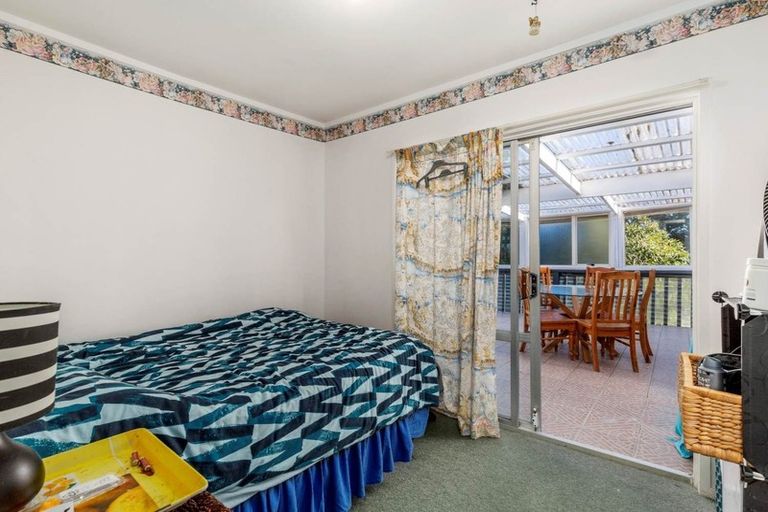 Photo of property in 115 Manuka Road, Bayview, Auckland, 0629
