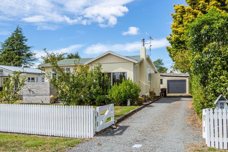 Photo of property in 7 Reading Street, Greytown, 5712