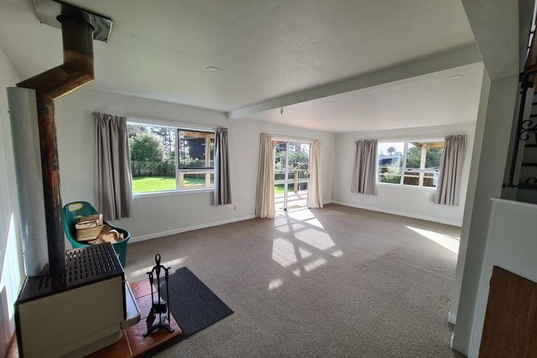 Photo of property in 28 Gossling Street, Okato, 4335