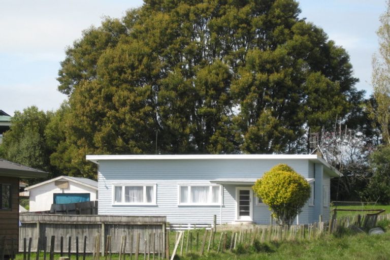 Photo of property in 17 Mahi Road, Te Kauwhata, 3710