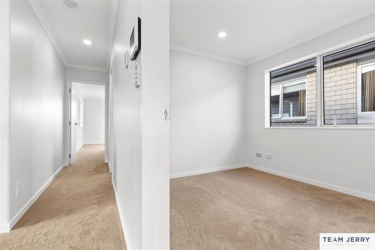 Photo of property in 233 Murphys Road, Flat Bush, Auckland, 2019
