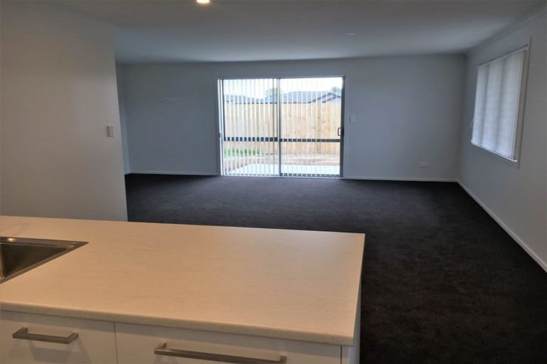 Photo of property in 8 Dyer Lane, Cambridge, 3434