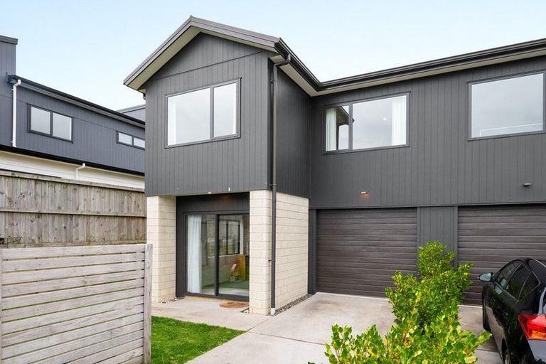 Photo of property in 11a North Ridge Drive, Rototuna North, Hamilton, 3210