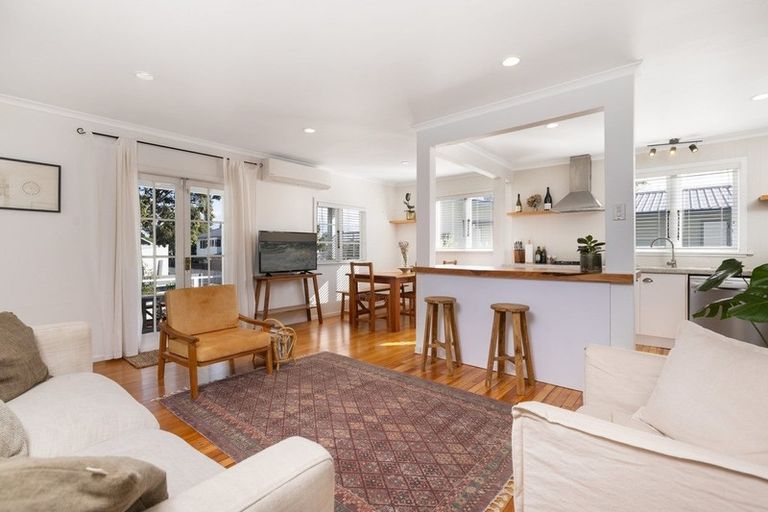 Photo of property in 27a Valley Road, Mount Maunganui, 3116