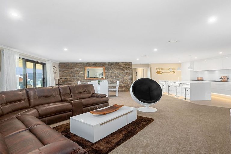 Photo of property in 15 Erica Crescent, Mosgiel, 9024