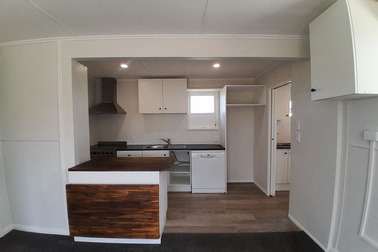Photo of property in 22 Rogers Road, Bay View, Napier, 4104