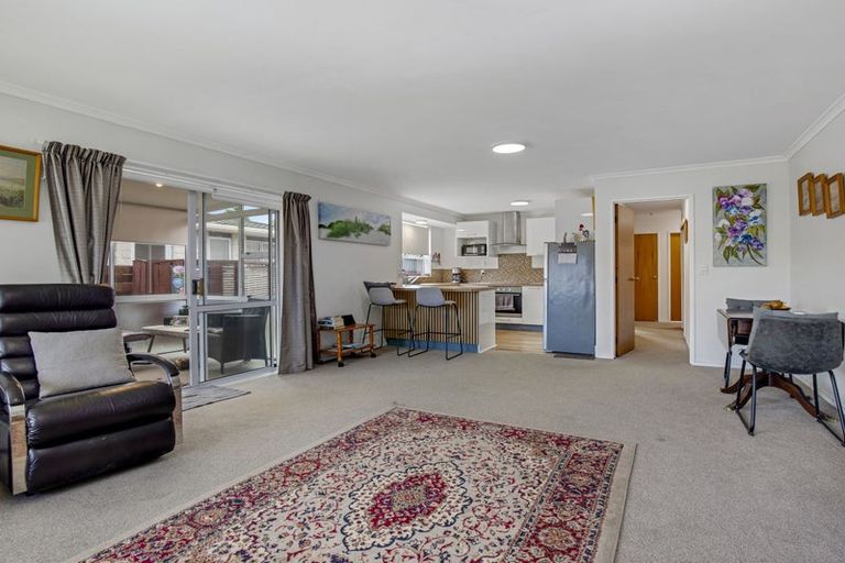 Photo of property in 8b Alexander Place, Otaki, 5512