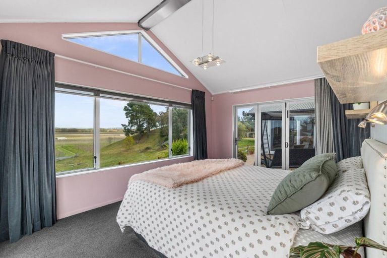 Photo of property in The Woolshed, 15d Omarunui Road, Waiohiki, Napier, 4183