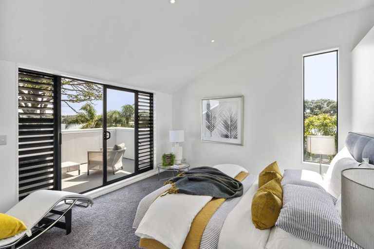 Photo of property in 63a Beresford Street, Bayswater, Auckland, 0622