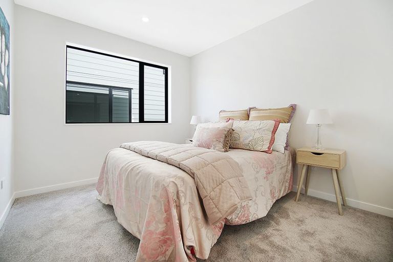 Photo of property in 14 Laquinta Place, Flat Bush, Auckland, 2019