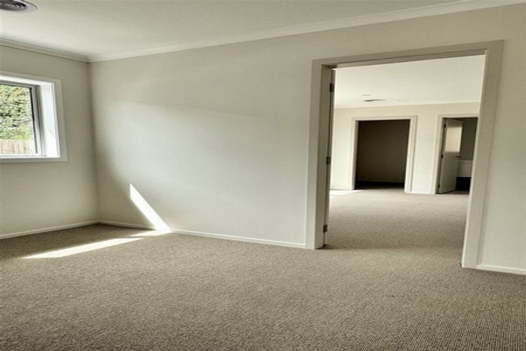 Photo of property in 31 Farnworth Terrace, Churton Park, Wellington, 6037