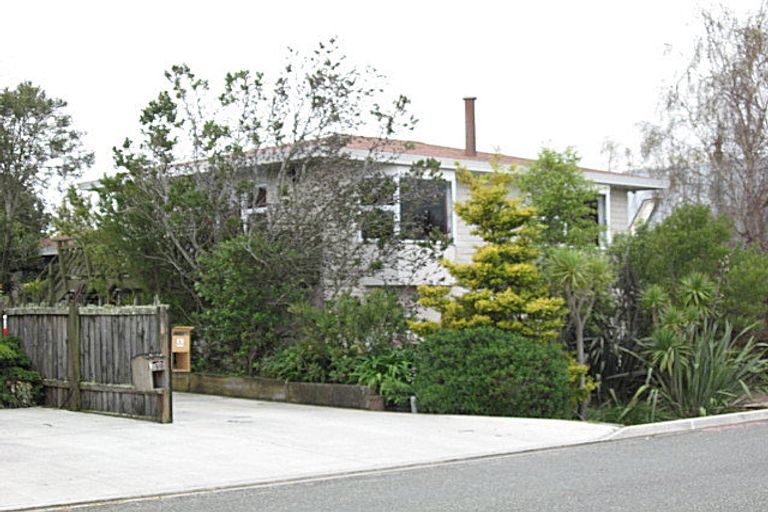 Photo of property in 2/38 Point Road, Monaco, Nelson, 7011