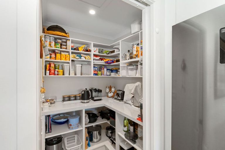 Photo of property in 21 Okarito Avenue, Levin, 5510