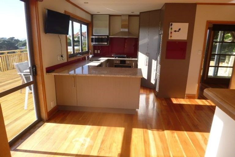 Photo of property in 141b Seatoun Heights Road, Miramar, Wellington, 6022