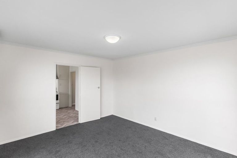 Photo of property in 2/17 Blakehall Place, Spreydon, Christchurch, 8024