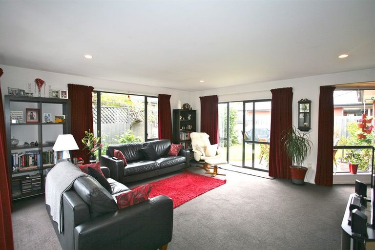 Photo of property in 304a Wairakei Road, Bryndwr, Christchurch, 8053