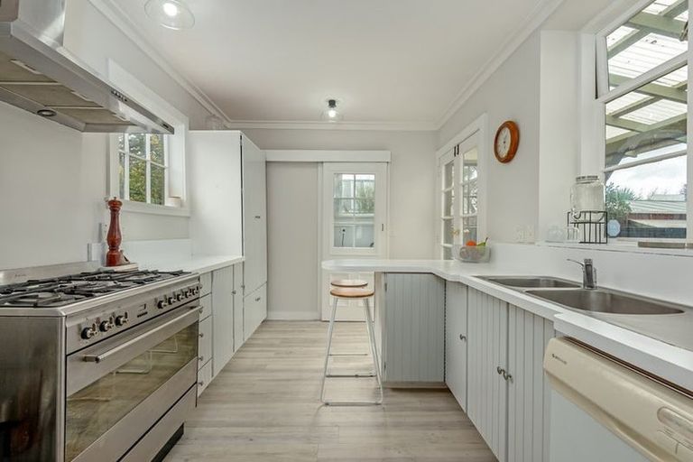 Photo of property in 58 Margaret Street, Roslyn, Palmerston North, 4414