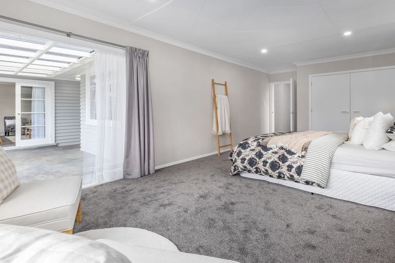 Photo of property in 11 Read Street, Levin, 5510