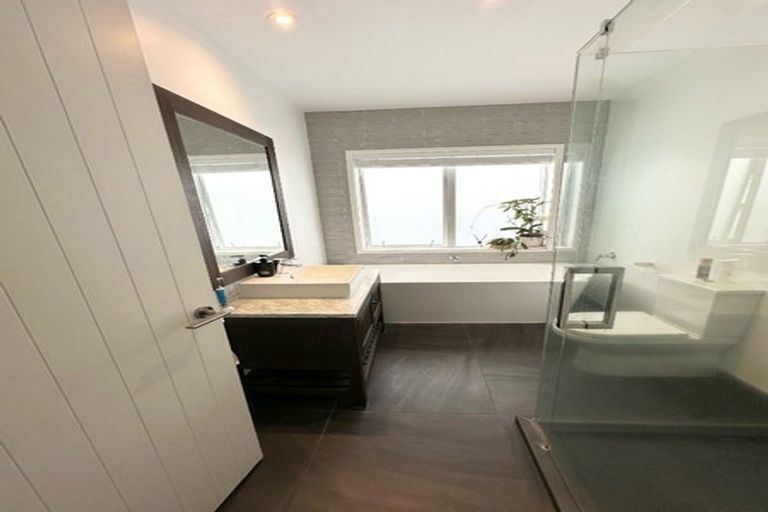 Photo of property in 12 Astelia Lane, Papamoa Beach, Papamoa, 3118