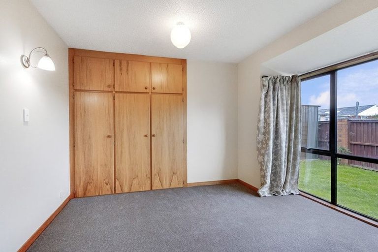 Photo of property in 1/22 Leander Street, Northcote, Christchurch, 8052
