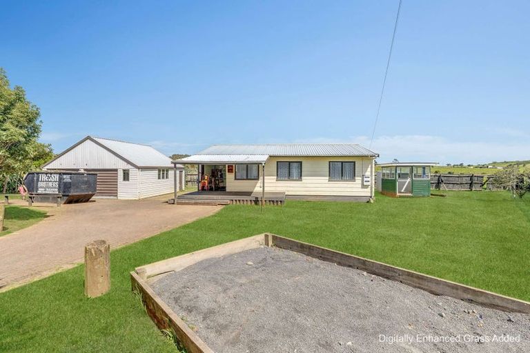 Photo of property in 543 Oruarangi Road, Mangere, Auckland, 2022