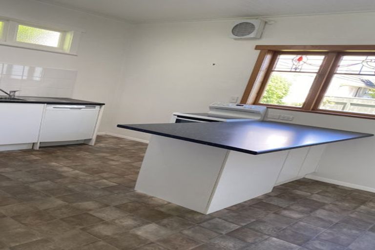 Photo of property in 706 High Street, Boulcott, Lower Hutt, 5010