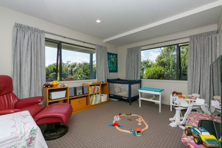 Photo of property in 91 Kaipikari Road, Urenui, 4375