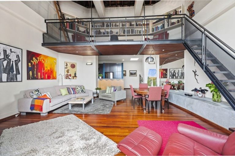 Photo of property in Dominion Apartments, 23/80 Victoria Street, Wellington Central, Wellington, 6011