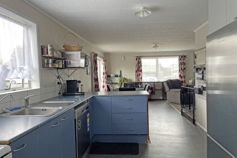 Photo of property in 2a Mathew Street, Dannevirke, 4930