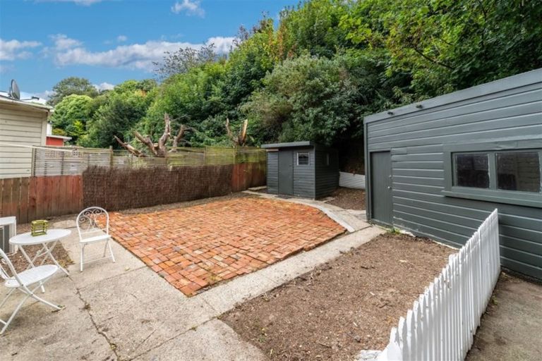 Photo of property in 2 Hawthorn Avenue, Mornington, Dunedin, 9011