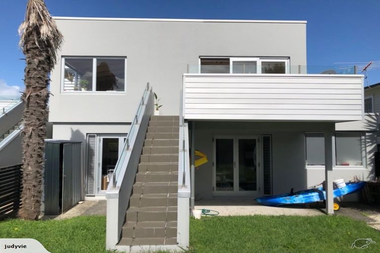 Photo of property in 3/2a Earnoch Avenue, Takapuna, Auckland, 0622